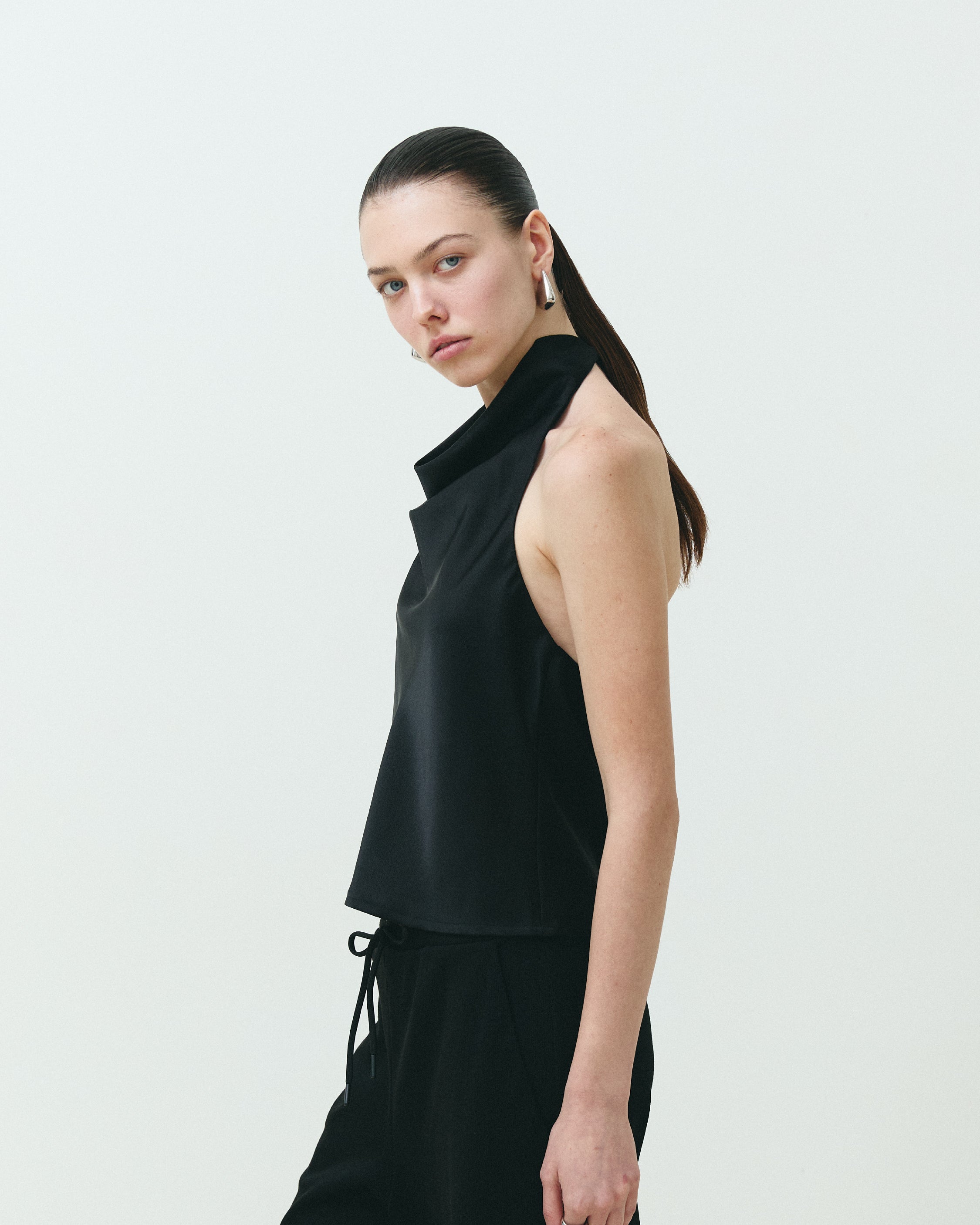 LIORA TOP BLACK