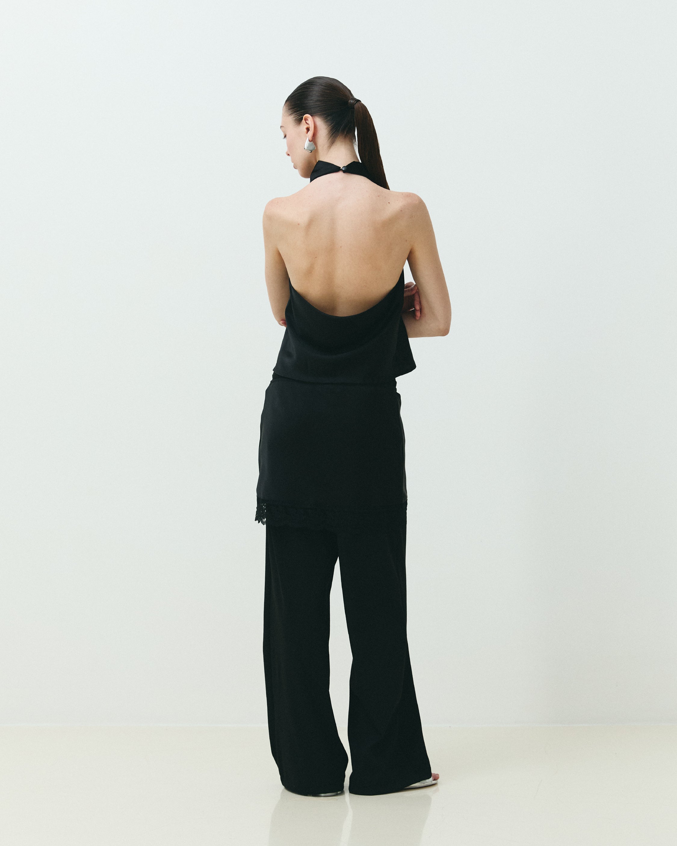 LIORA TOP BLACK