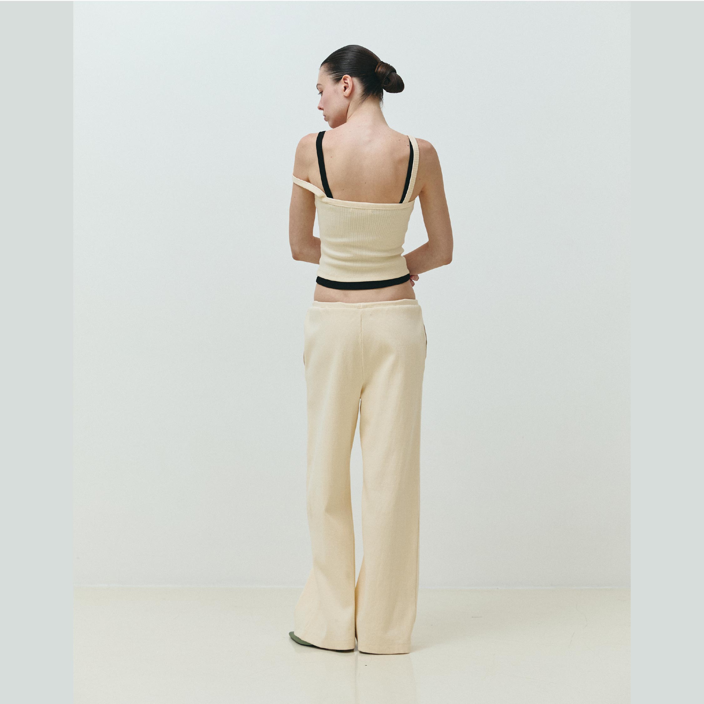 TERRA SWEATPANTS CREAM