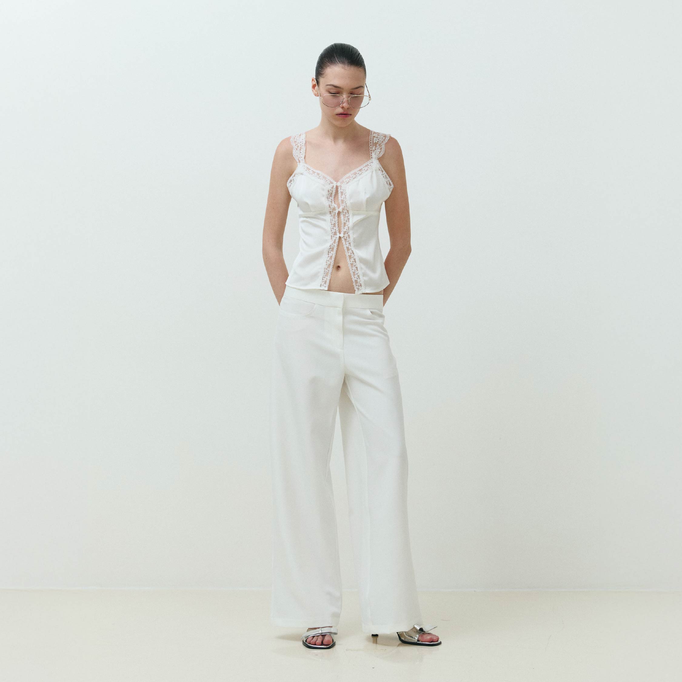 REFINED PANTS