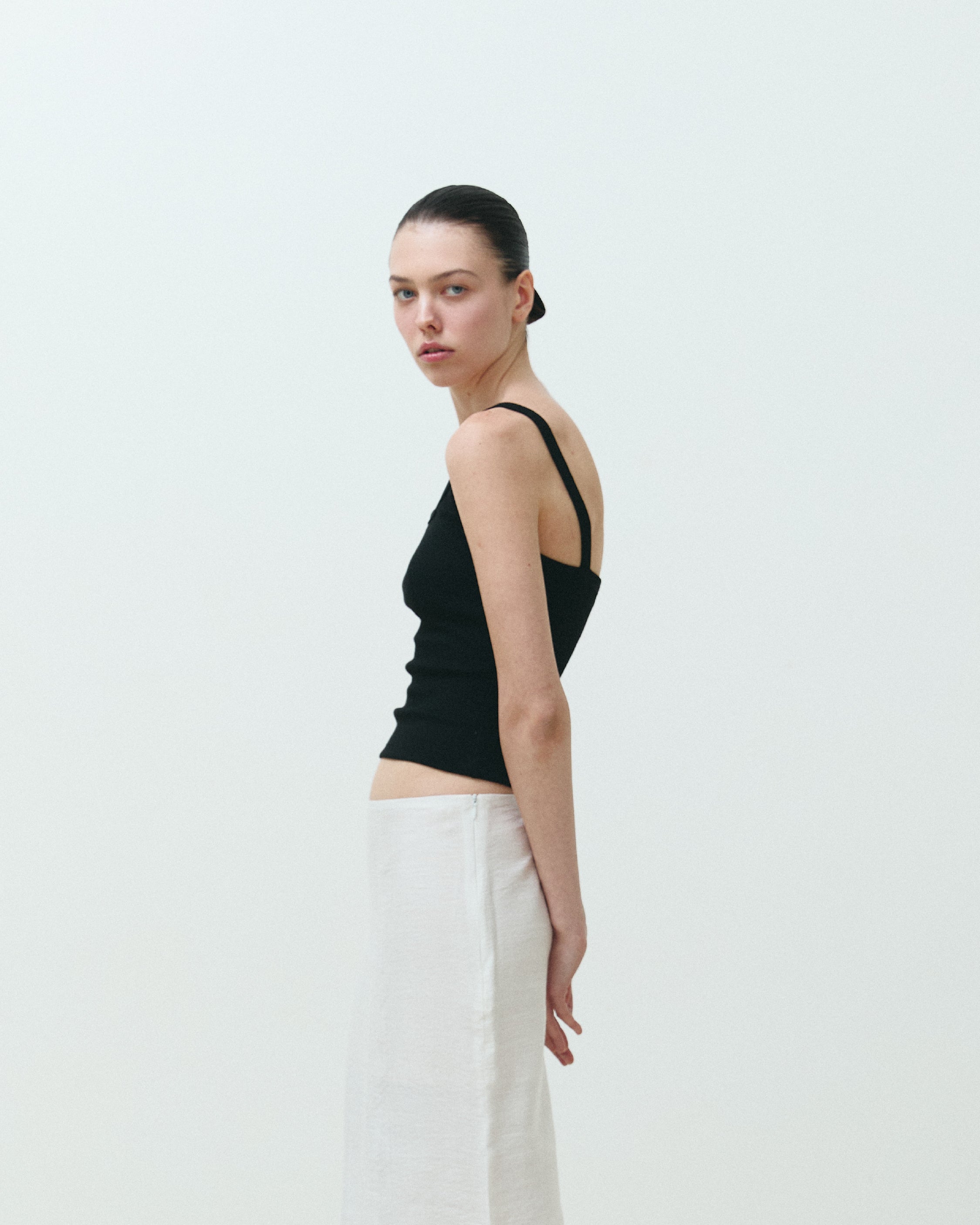 JORJA TANK TOP BLACK